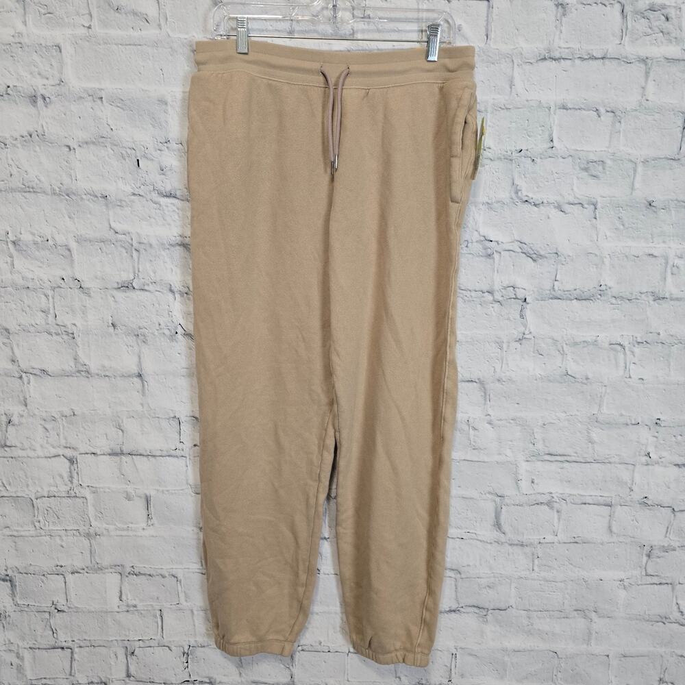 All in motion Beige Athletic Sweatpants Sz L pockets casual outerwear